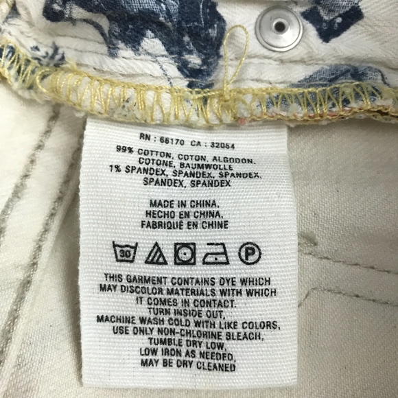 Anthropologie Floral Ikat Print Stet Jeans - Picture 8 of 8